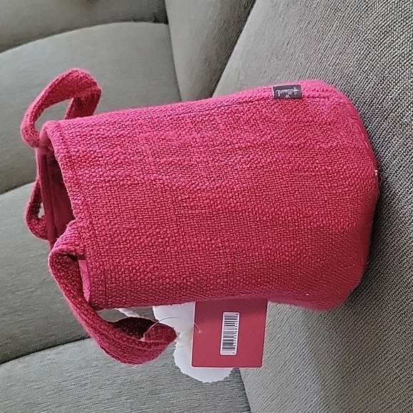 Hallmark Red Basket - Picture 2 of 2